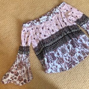 STELLA off the shoulder size small top